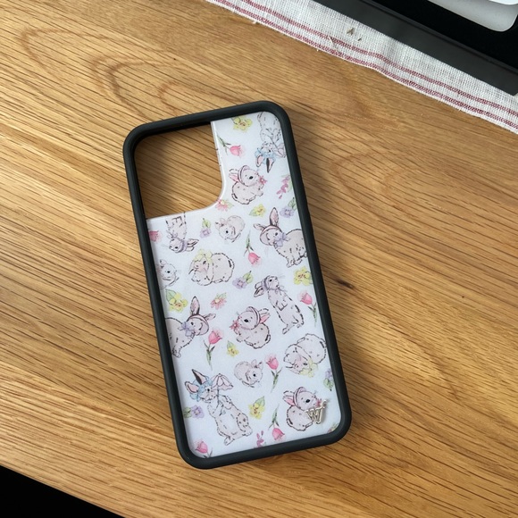 Wildflowers Accessories - Wildflower 13 Pro Max case Bunnies in Bonnets